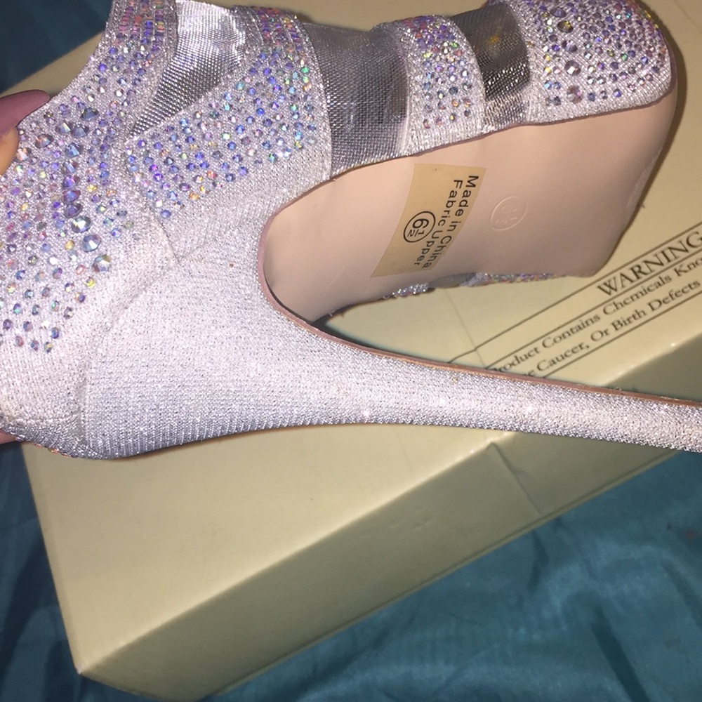 High heels - Picture 5 of 5